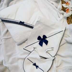 Set de Toalla, babero y manta cargador