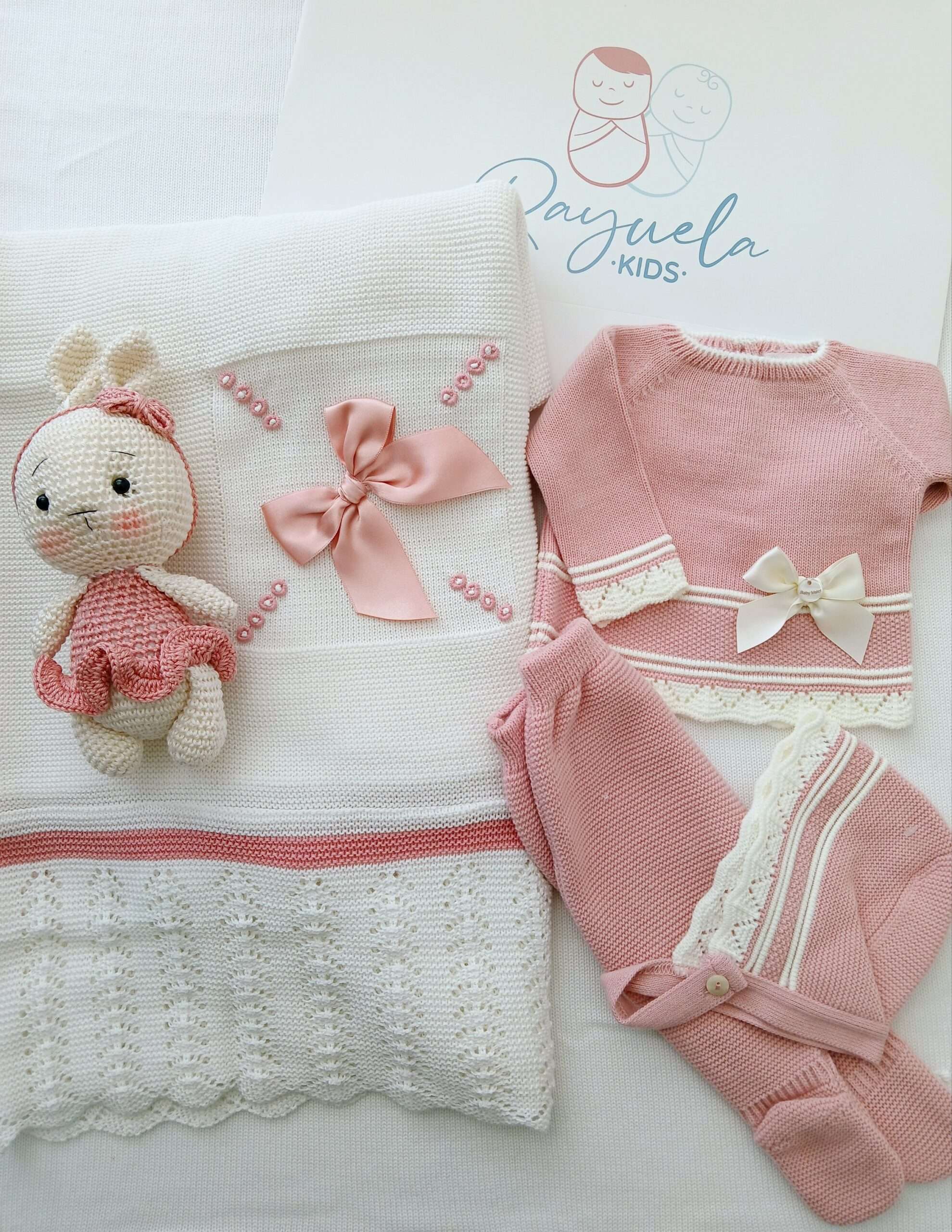 Venta al por mayor en Italia Ropa de Bebé ¿Por qué elegir Rayuela Kids como tu proveedor mayorista?