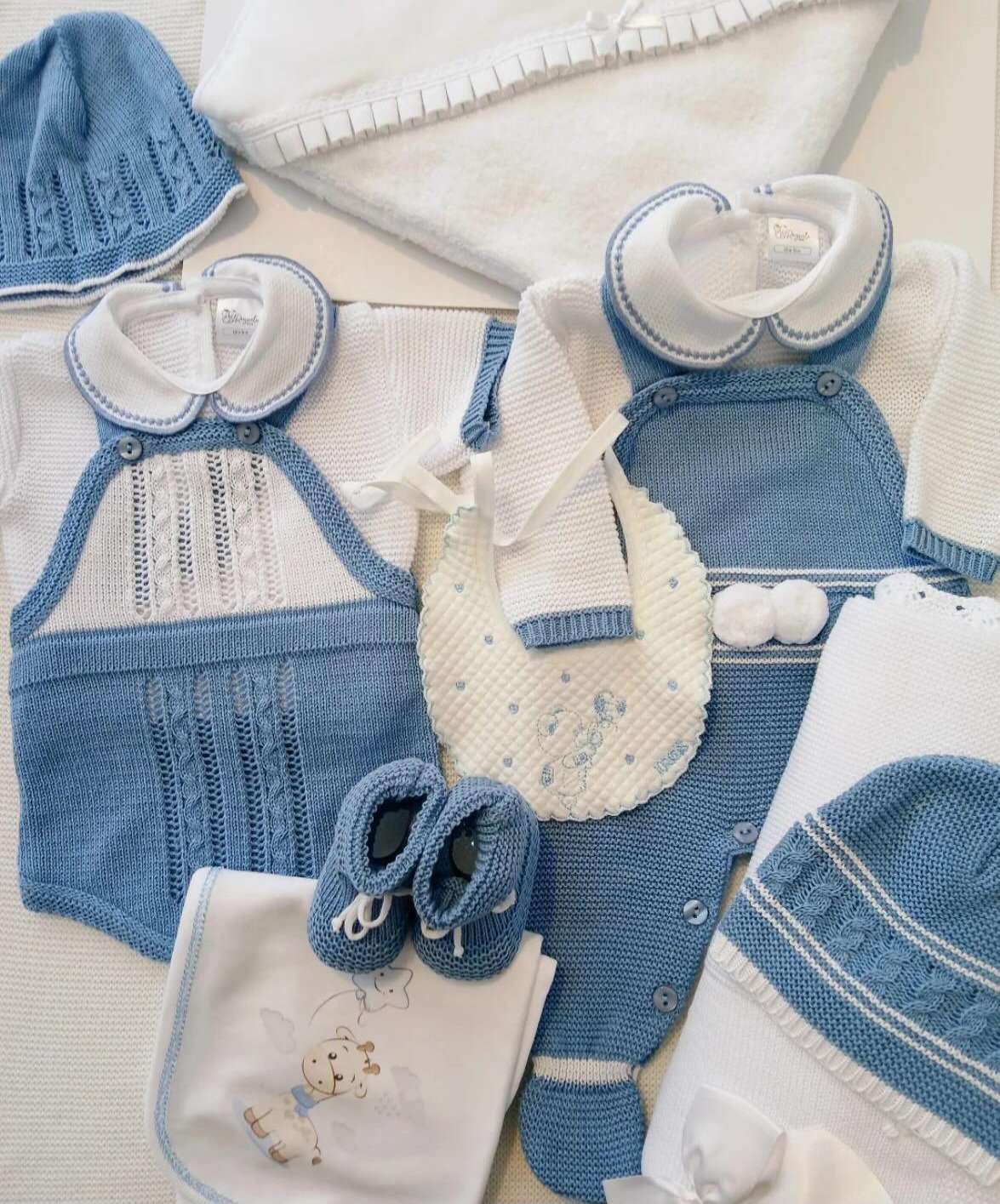 Venta al Por Mayor en Italia Ropa de Bebé Recién Nacido